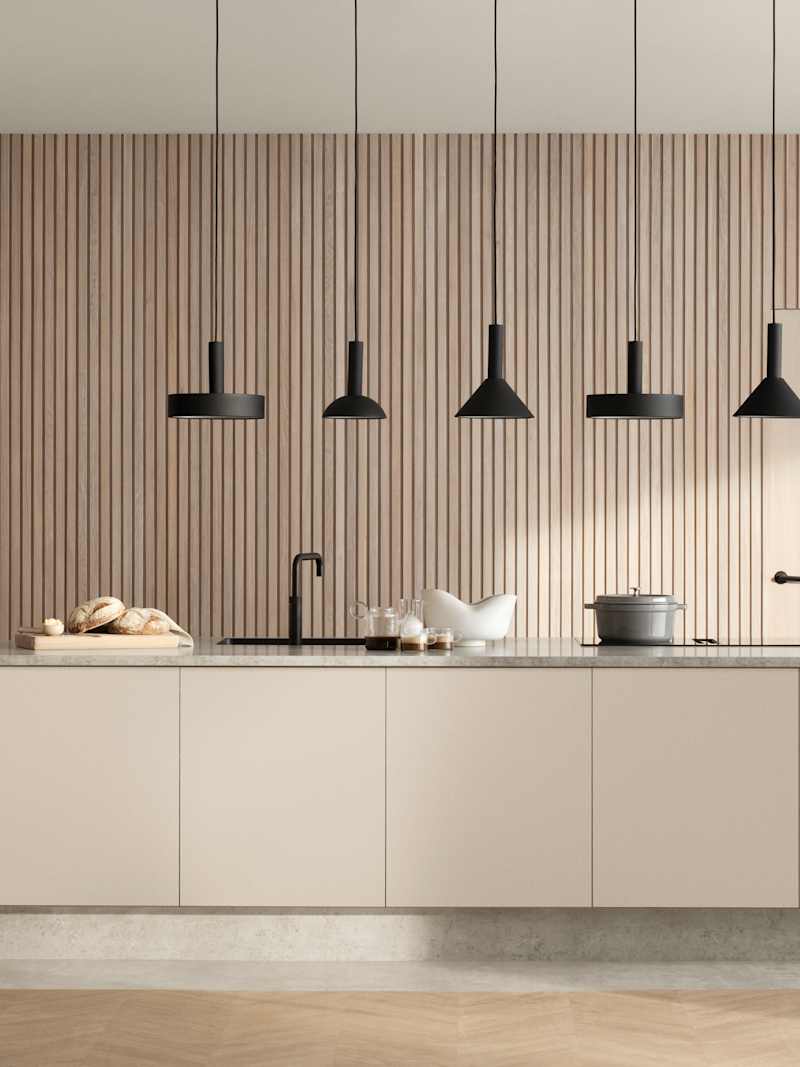 Marbodal Arkitekt plus Sand - köksö i beige kulör.