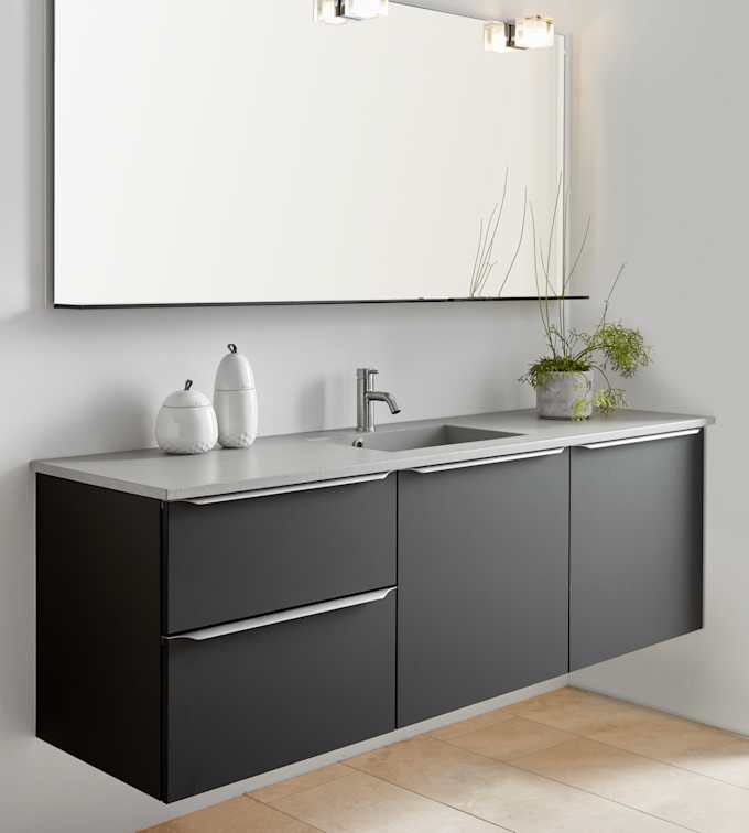 Minimalistisk badeværelse Newline fra INVITA med diskrete dansk design greber som tilføjer et elegant udtryck