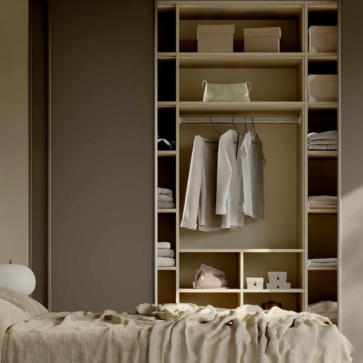Garderober från Marbodal i färgen och stilen varm minimalism.