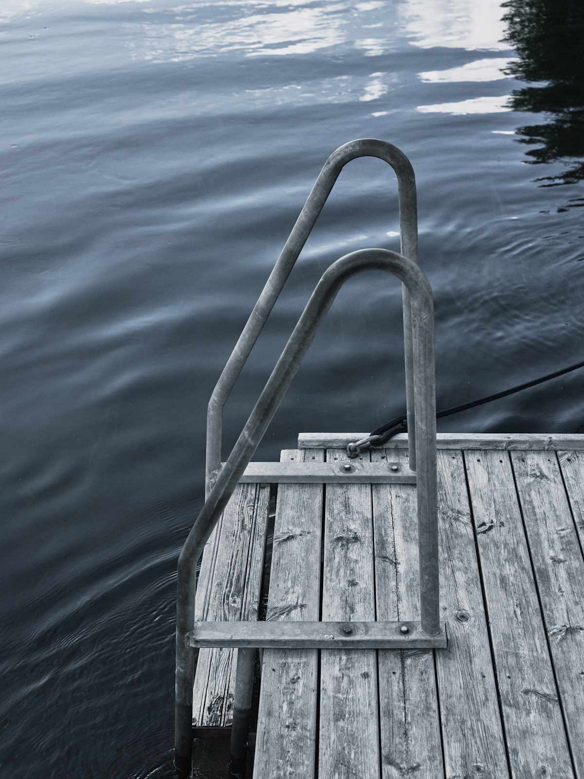 Lotta Agaton har skapt et kjøkken som kombinerer funksjon og estetikk, der hver eneste detalj er nøye gjennomtenkt.
