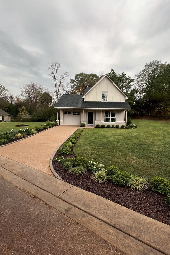 104 Autumnwood Cove Batesville, MS 38606