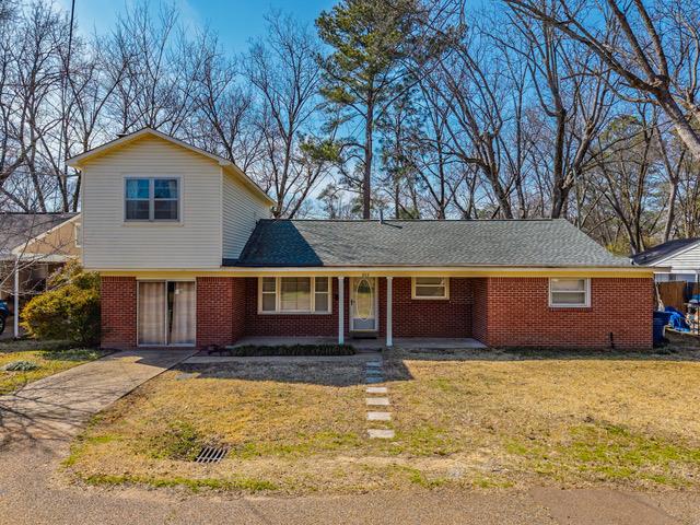 202 Brinkley Lane Batesville, MS 38606