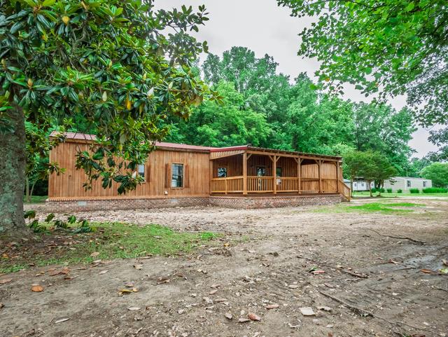 10064 Dummyline Road Batesville, MS 38606