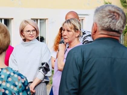 Депутат Думы города Иркутска Светлана Кузнецова рассказала о проделанной работе на избирательном округе № 1 за 2024 год