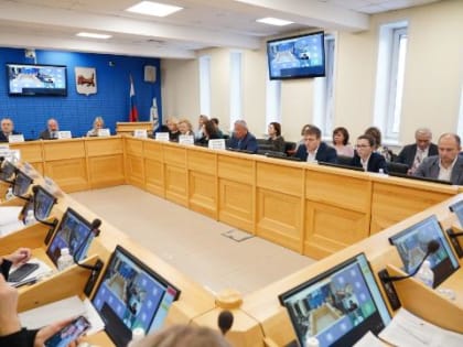 Заседание комитета по бюджету в Иркутской области