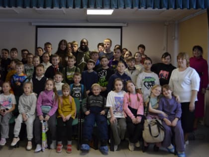 Студенты из России и Африки рассказали усольским детям о важности изучения языков