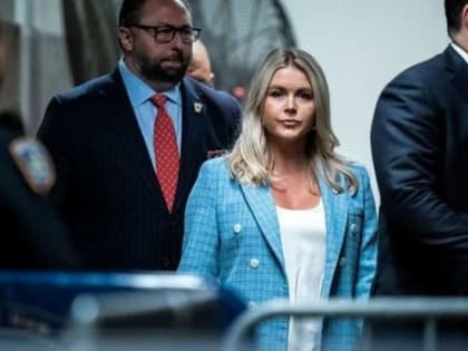 Дональд Трамп назначает нового пресс-секретаря Белого дома