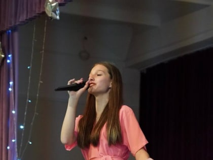 Концерт в школе N3 в честь Дня пожилого человека