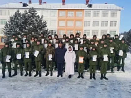 Успехи усольских кадетов: лучшие ученики отмечены за достижения в учёбе