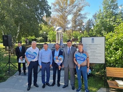 Реновацию центральной площади Академгородка и ремонт ул. Фаворского провели в округе № 32 депутата Александра Сафронова в 2023 году