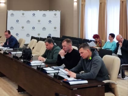 Обсуждение вопросов дорожного ремонта в городе