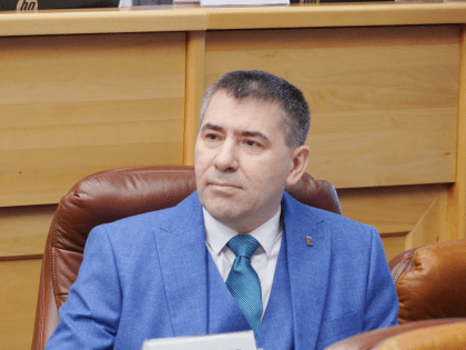 Депутат Максим Петров отмечает день рождения