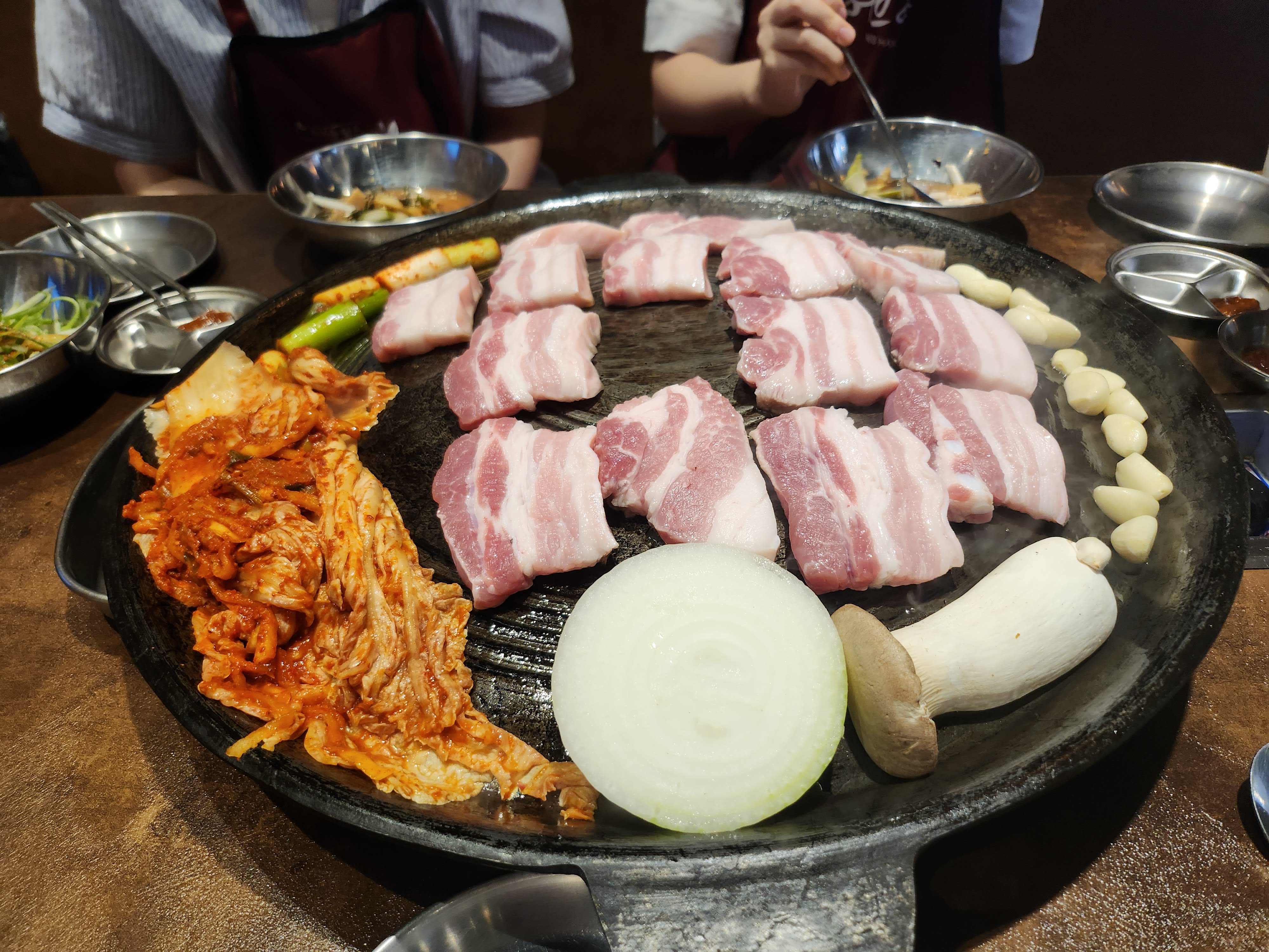솥뚜껑 삼겹살