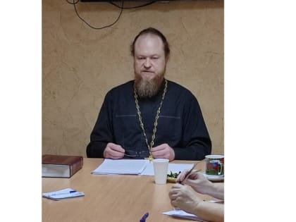 Помощник благочинного Воскресенского округа Нижегородской епархии провел беседу с участниками клуба «Духовный очаг»