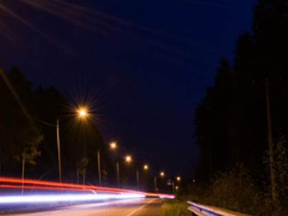 400 млн рублей направят на создание световых линий вдоль дорог в Нижегородской области