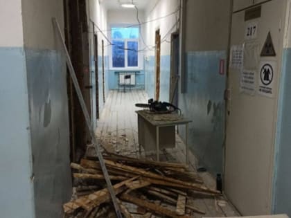 Центральная поликлиника №1 в Балахне закрыта на ремонт до мая 2023 года