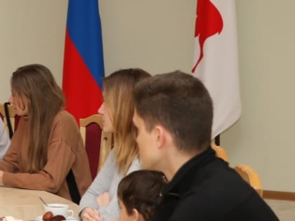 Олег Лавричев встретился с жителями освобожденных территорий ДНР и ЛНР