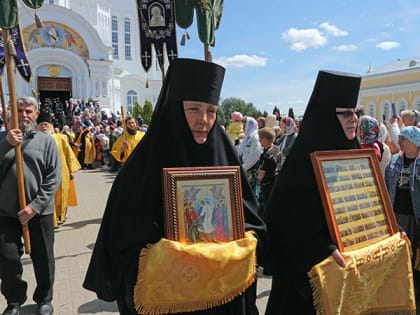 Престольные торжества в честь Собора всех святых