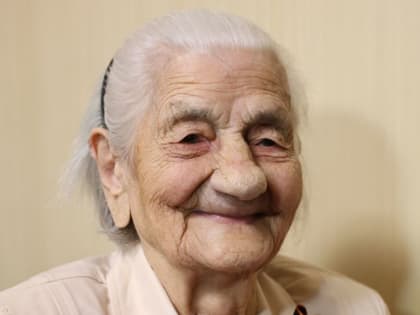 100-летний юбилей отпраздновала ветеран Матрёна Логинова в Дзержинске