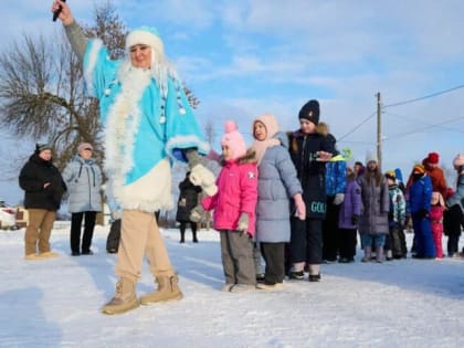 Около 200 детей стали участниками новогодних ёлок в посёлках Дзержинска