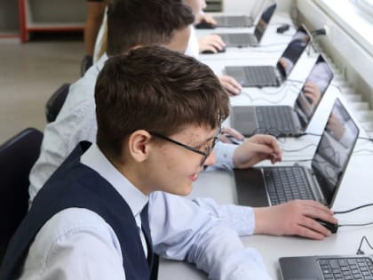 Более 21 тыс. учебных кабинетов в школах было оснащено точками доступа Wi-Fi в Нижегородской области в 2022 году