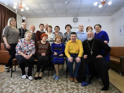 В Центре социального обслуживания граждан пожилого возраста и инвалидов Павловского муниципального округа состоялось мероприятие «Беседа с батюшкой».