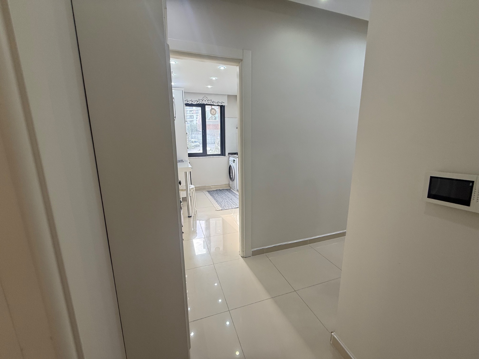 KAPALI OTOPARKLI YÜKSEK GİRİŞ 2+1-75m2 - 8