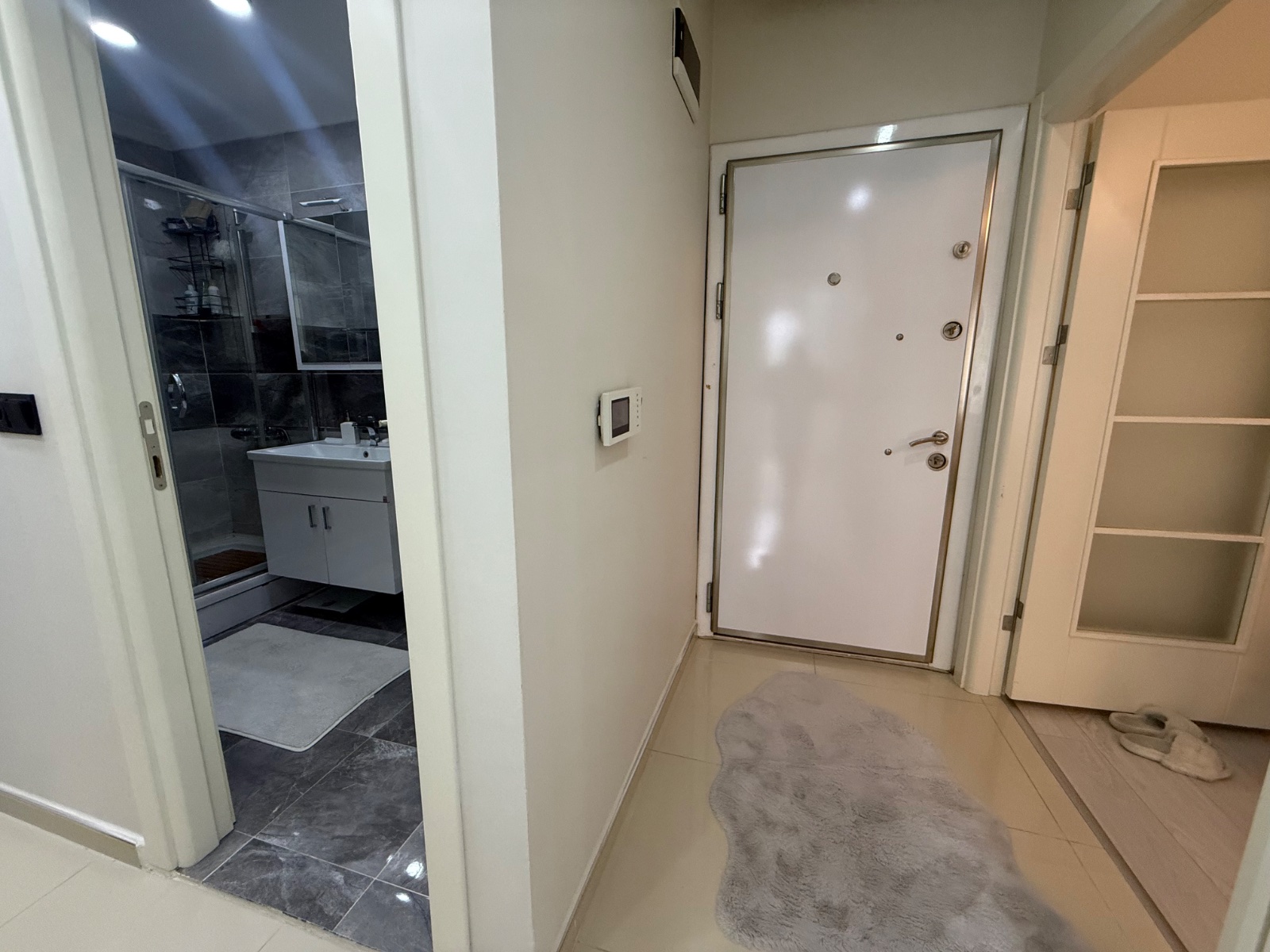 KAPALI OTOPARKLI YÜKSEK GİRİŞ 2+1-75m2 - 17