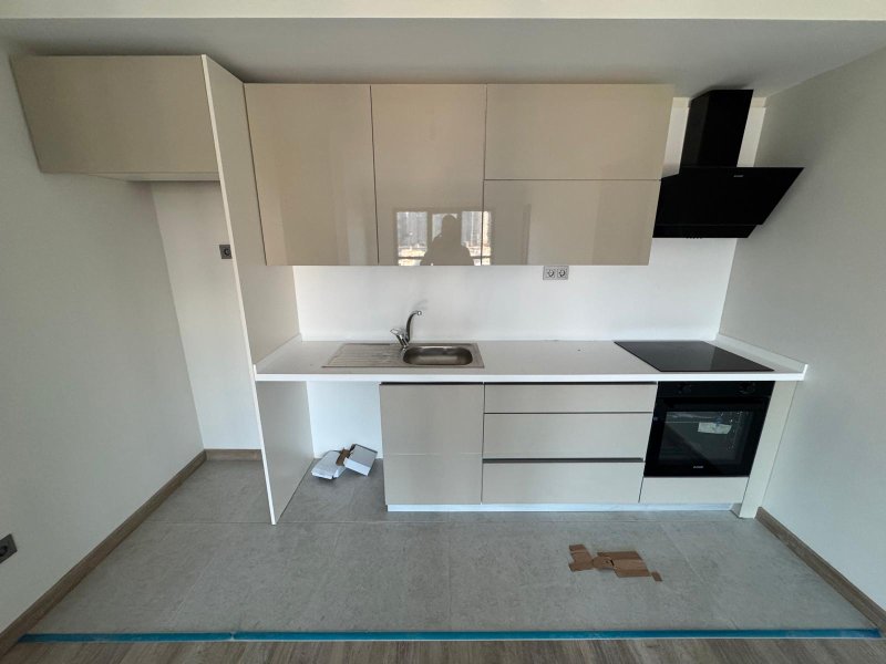 BURAK'TAN SIFIR - SOSYAL SİTEDE - 2+1 BÜYÜK TİP -BALKONLU-ARAKAT SATILIK DAİRE - 8