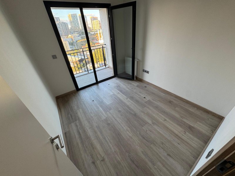 BURAK'TAN SIFIR - SOSYAL SİTEDE - 2+1 BÜYÜK TİP -BALKONLU-ARAKAT SATILIK DAİRE - 17