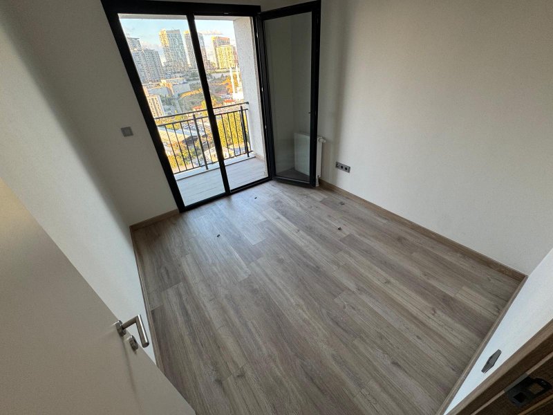 BURAK'TAN SIFIR - SOSYAL SİTEDE - 2+1 BÜYÜK TİP -BALKONLU-ARAKAT SATILIK DAİRE - 19