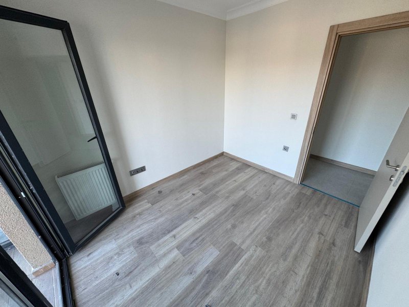 BURAK'TAN SIFIR - SOSYAL SİTEDE - 2+1 BÜYÜK TİP -BALKONLU-ARAKAT SATILIK DAİRE - 21