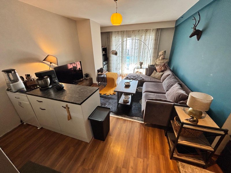 MÜKEMMEL LOKASYONDA 1+1 BÜYÜK TİP ŞEHİR MANZARALI SATILIK DAİRE - 4