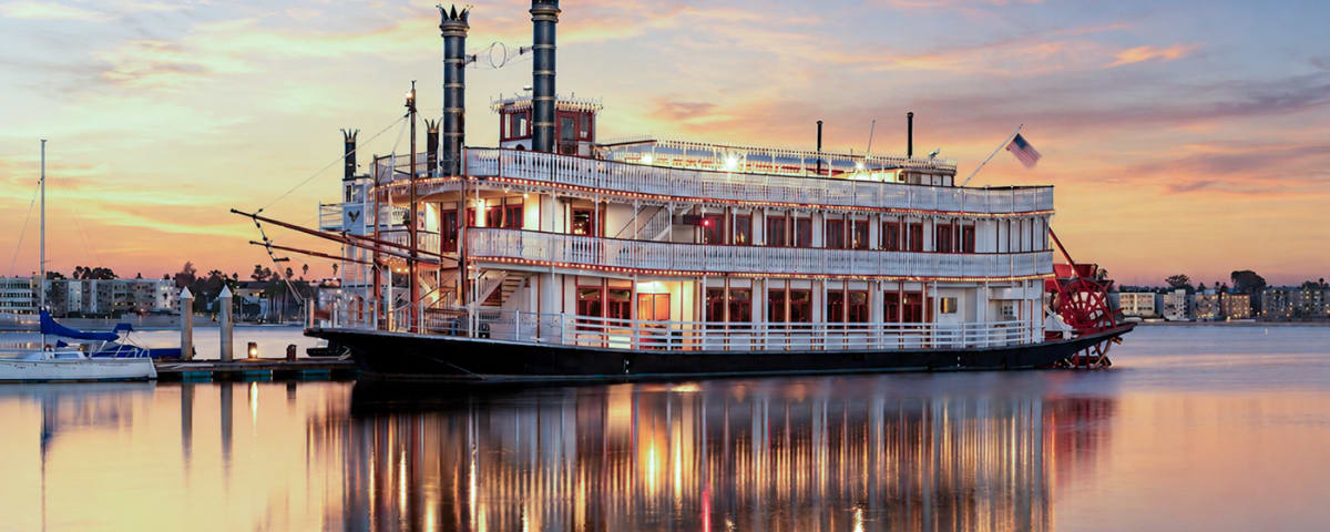 Bahia Belle Cruises, from its own website