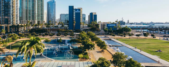 park photograph — Waterfront Park, from its own website