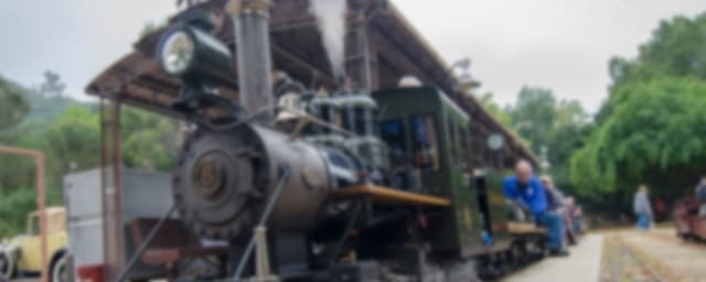 steam train photograph — Los Angeles Live Steamers Railroad Museum, from its own website