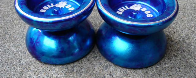product photograph of yo-yos — National Yo-Yo Museum, from its own website