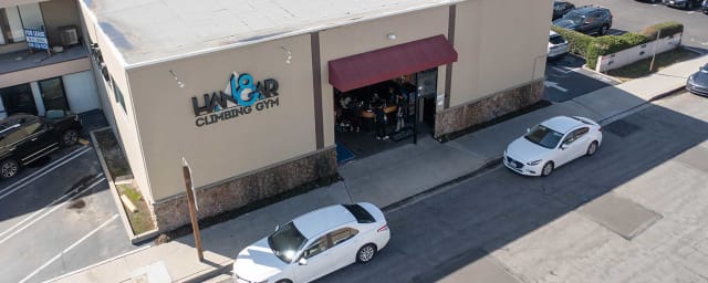 Hangar 18 Indoor Climbing Gym - Arcadia, from its own website