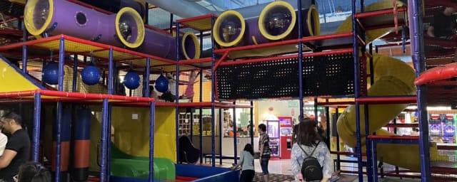 photograph of venue's indoor play structure — Kids World Family Fun Center, from its own website