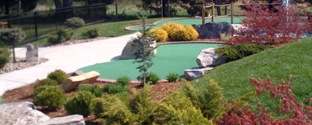 miniature golf course — Buckeye Dairy Bar, from its own website
