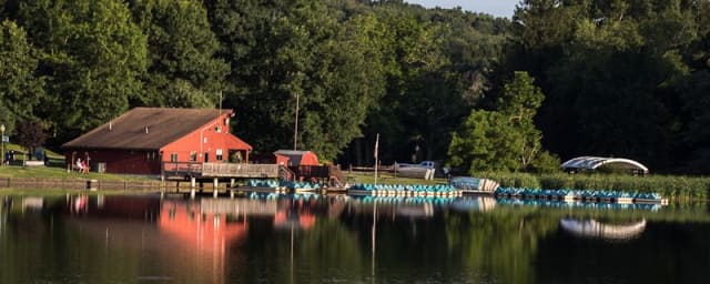 Twin Lakes Park Boat House, from its own website