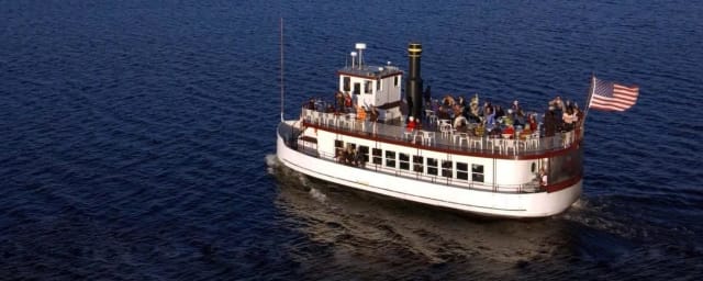 Raquette Lake Navigation Co, from its own website