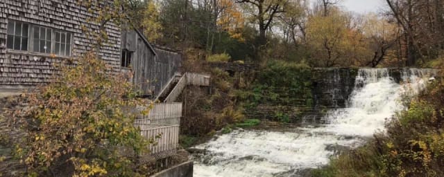 Burrville Cider Mill, from its own website
