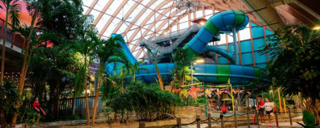 The Kartrite Resort & Indoor Waterpark, from its own website