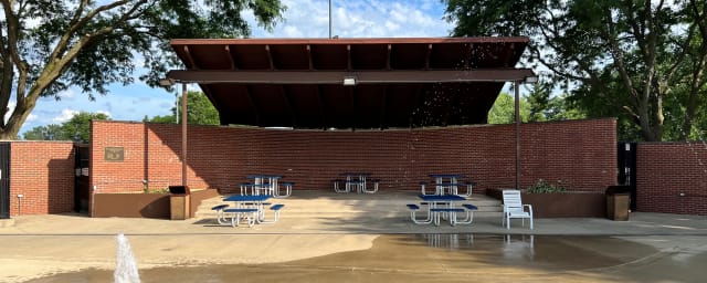 Nelson Sports Complex Pool & Splashpad, from its own website