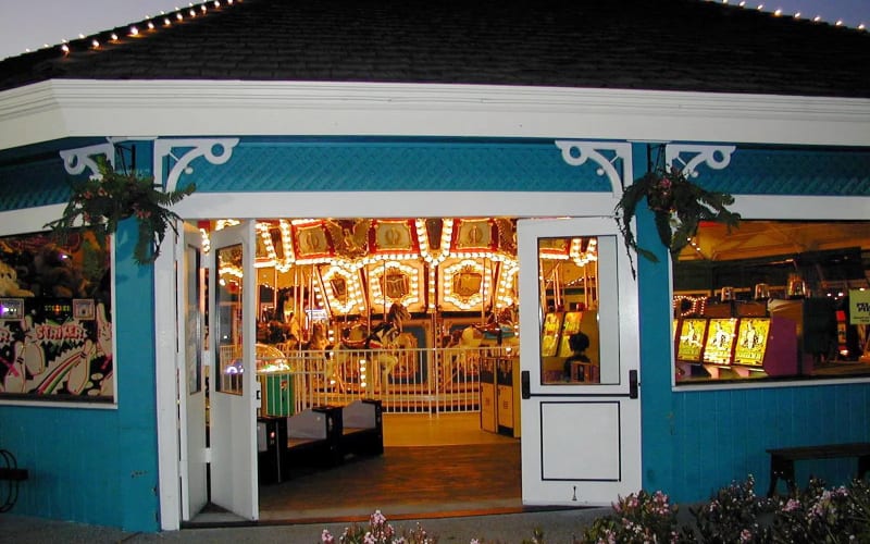 Pelican Pier Pavilion, from its own website