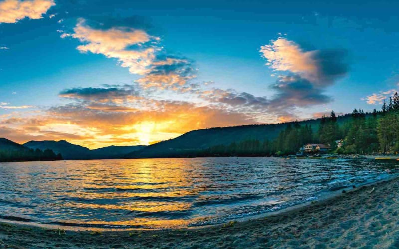 Donner Lake Water Sports, from its own website