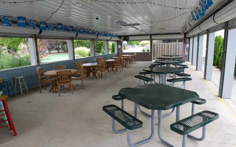 Fast Eddie's Mini Golf Course, from its own website