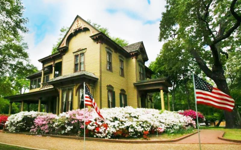 The McClendon House, from its own website
