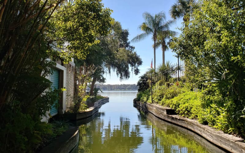 Scenic Boat Tour, from its own website